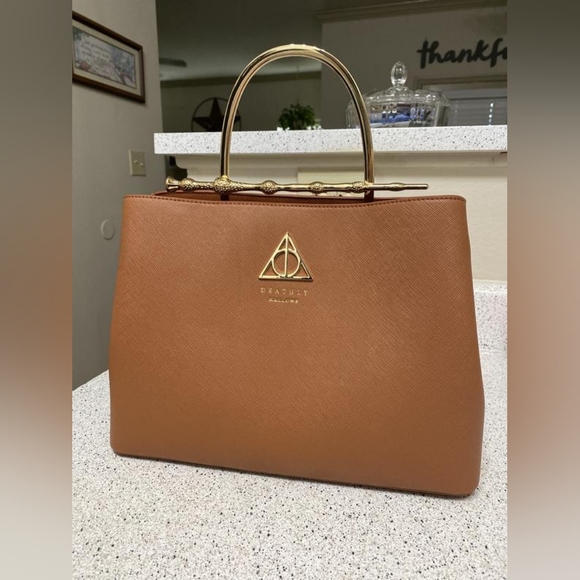 Harry Potter Hogwarts Crossbody Handbag